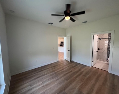 12299 Buffing Road - Photo Thumbnail 16