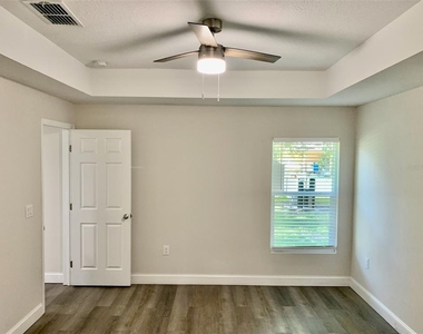 6338 Lenape Lane - Photo Thumbnail 9