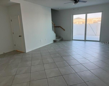 14975 White Pearl Road - Photo Thumbnail 2