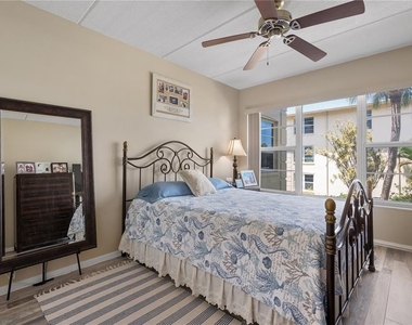 3806 Gulf Of Mexico Drive - Photo Thumbnail 7