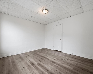395 W Allen - Photo Thumbnail 15