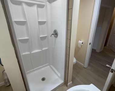 610 Cooney Street - Photo Thumbnail 4