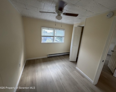 610 Cooney Street - Photo Thumbnail 8