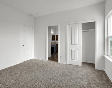 14325 Steve Joyce Parkway - Photo Thumbnail 13