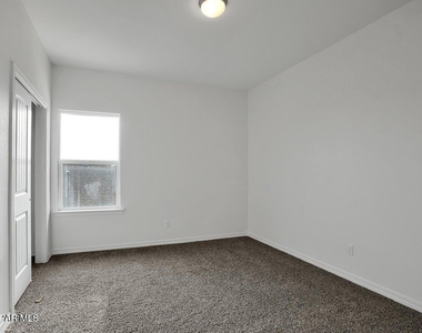 14325 Steve Joyce Parkway - Photo Thumbnail 12