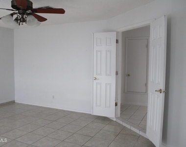 1694 Leroy Bonse Drive - Photo Thumbnail 7
