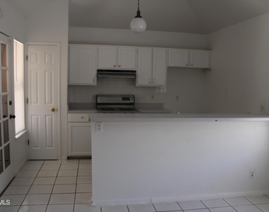 1694 Leroy Bonse Drive - Photo Thumbnail 4