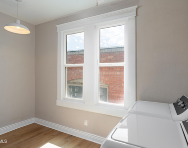 521 W Missouri Avenue - Photo Thumbnail 14