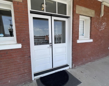 521 W Missouri Avenue - Photo Thumbnail 15