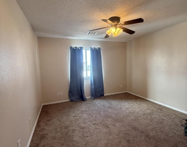 12869 Little Misty Lane - Photo Thumbnail 16