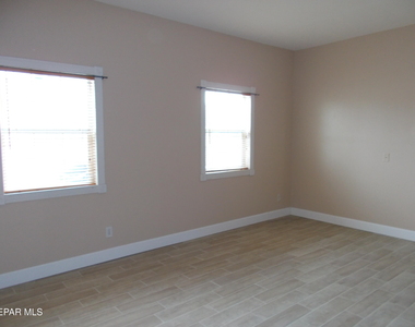 3641 Dominican Street - Photo Thumbnail 5