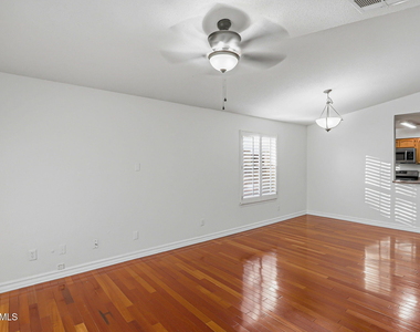 7362 Mesquite Sun Lane - Photo Thumbnail 3