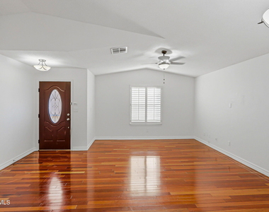 7362 Mesquite Sun Lane - Photo Thumbnail 9