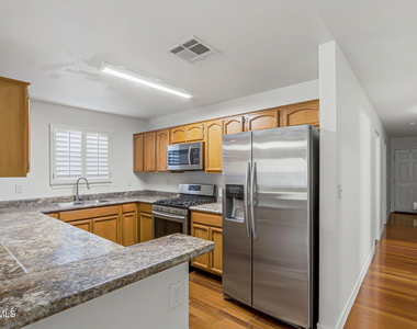 7362 Mesquite Sun Lane - Photo Thumbnail 16