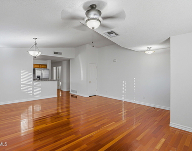 7362 Mesquite Sun Lane - Photo Thumbnail 4