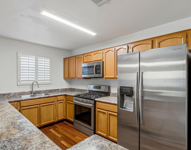 7362 Mesquite Sun Lane - Photo Thumbnail 17