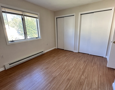 21 Gallup Street - Photo Thumbnail 13