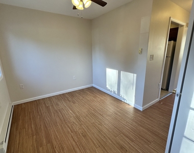 21 Gallup Street - Photo Thumbnail 2