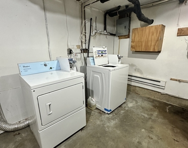 21 Gallup Street - Photo Thumbnail 16