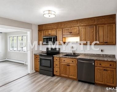 90 Nantucket Drive - Photo Thumbnail 29
