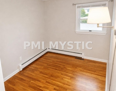 90 Nantucket Drive - Photo Thumbnail 21