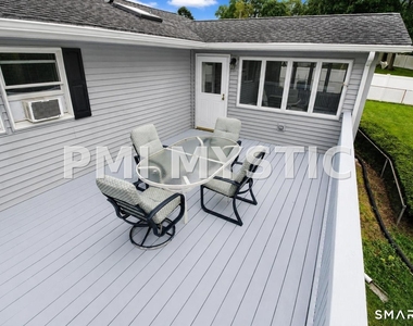 90 Nantucket Drive - Photo Thumbnail 5