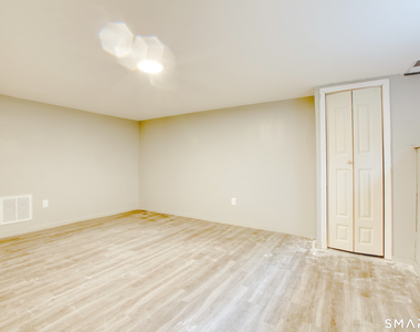 76 Caesar Drive - Photo Thumbnail 14