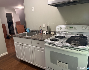 25 Pearl Street - Photo Thumbnail 2