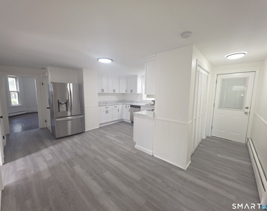 68 Wetmore Avenue - Photo Thumbnail 9