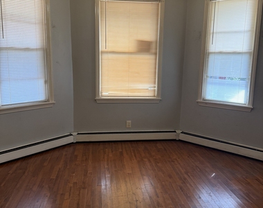 123 Putnam Street - Photo Thumbnail 1