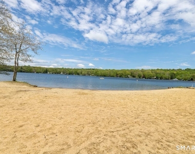 76 Ridgewood Road - Photo Thumbnail 37