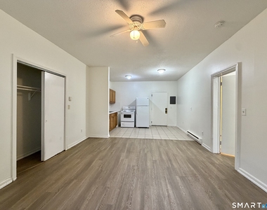 457 Whalley Avenue - Photo Thumbnail 2