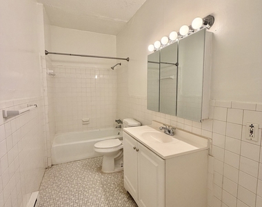 457 Whalley Avenue - Photo Thumbnail 5