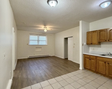 457 Whalley Avenue - Photo Thumbnail 1