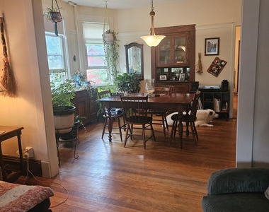 403 Main Street - Photo Thumbnail 8