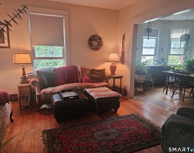 403 Main Street - Photo Thumbnail 7