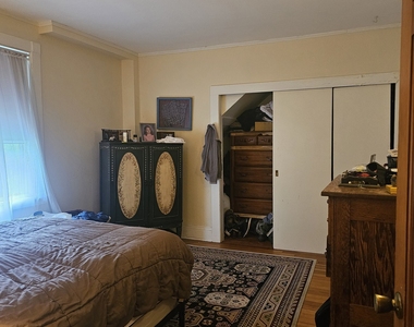 403 Main Street - Photo Thumbnail 13