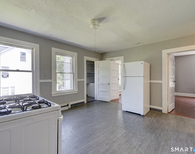 85 Spruce Street - Photo Thumbnail 3