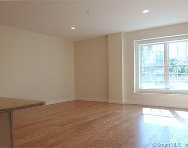 390 Boston Neck Road - Photo Thumbnail 10