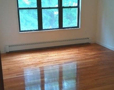 80 Sherman Avenue - Photo Thumbnail 7