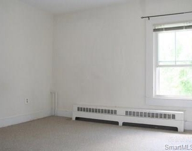 42 South Main Street - Photo Thumbnail 4