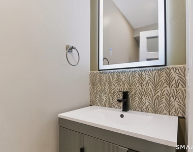 241 Boston Post Road - Photo Thumbnail 16