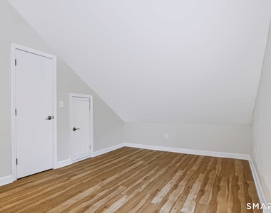 241 Boston Post Road - Photo Thumbnail 25