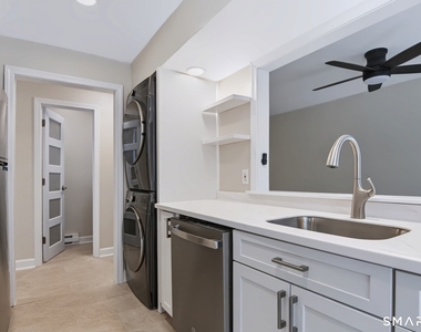 241 Boston Post Road - Photo Thumbnail 12