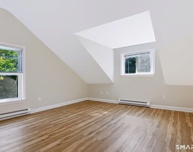 241 Boston Post Road - Photo Thumbnail 18