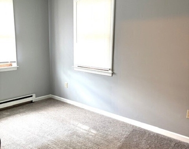 19 Goodwin Street - Photo Thumbnail 13
