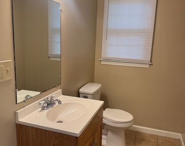 19 Goodwin Street - Photo Thumbnail 7