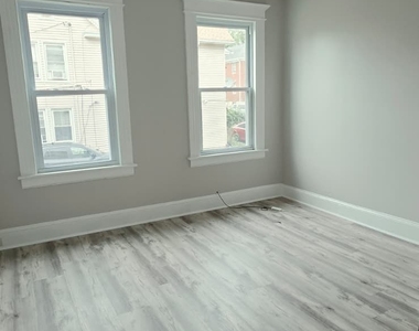 1455 North Avenue - Photo Thumbnail 18