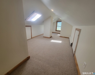 366 Hartford Pike - Photo Thumbnail 13