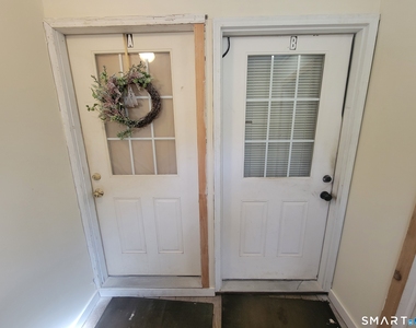 366 Hartford Pike - Photo Thumbnail 1